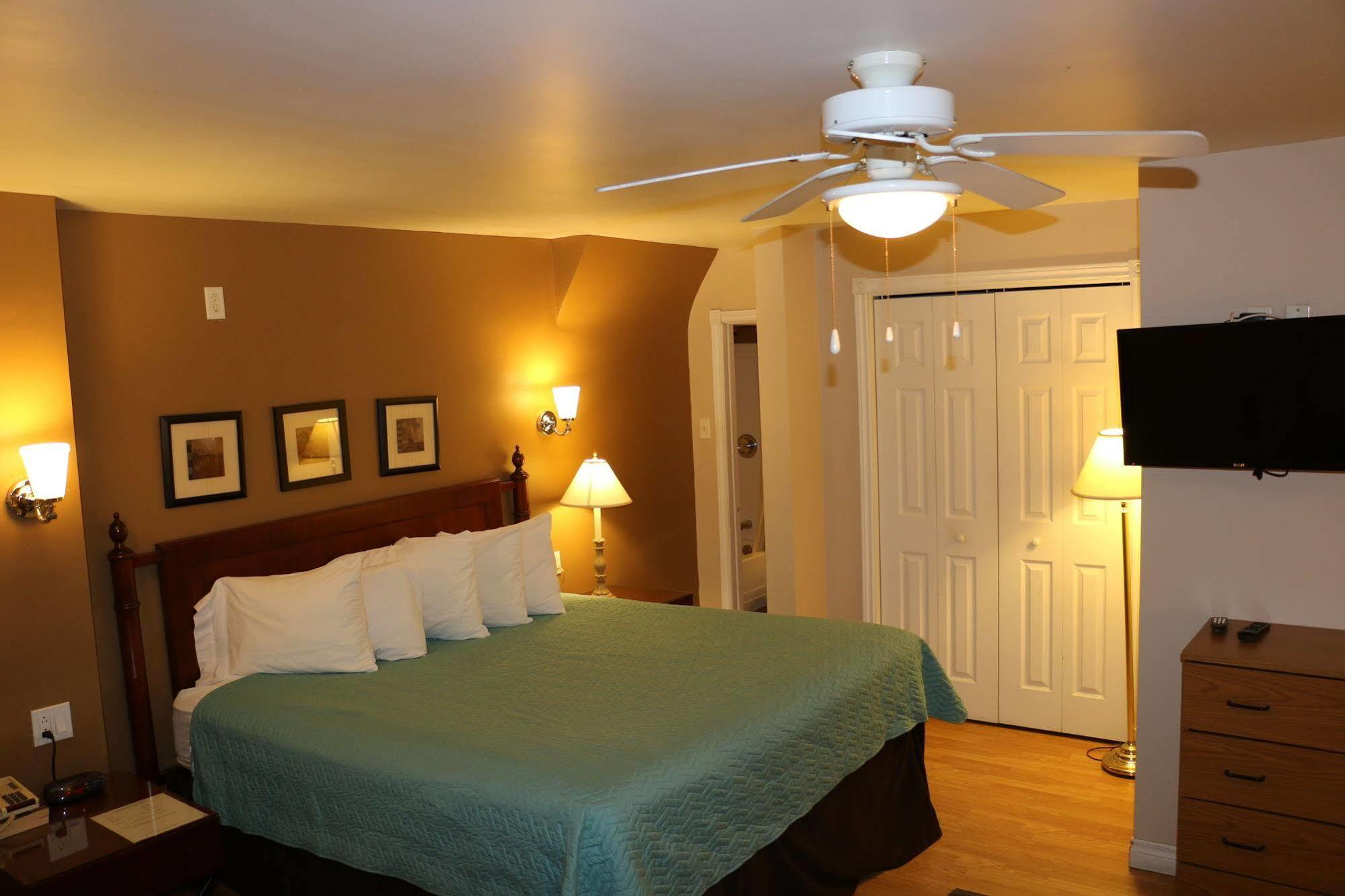 Midtown Motel & Suites Moncton Dış mekan fotoğraf