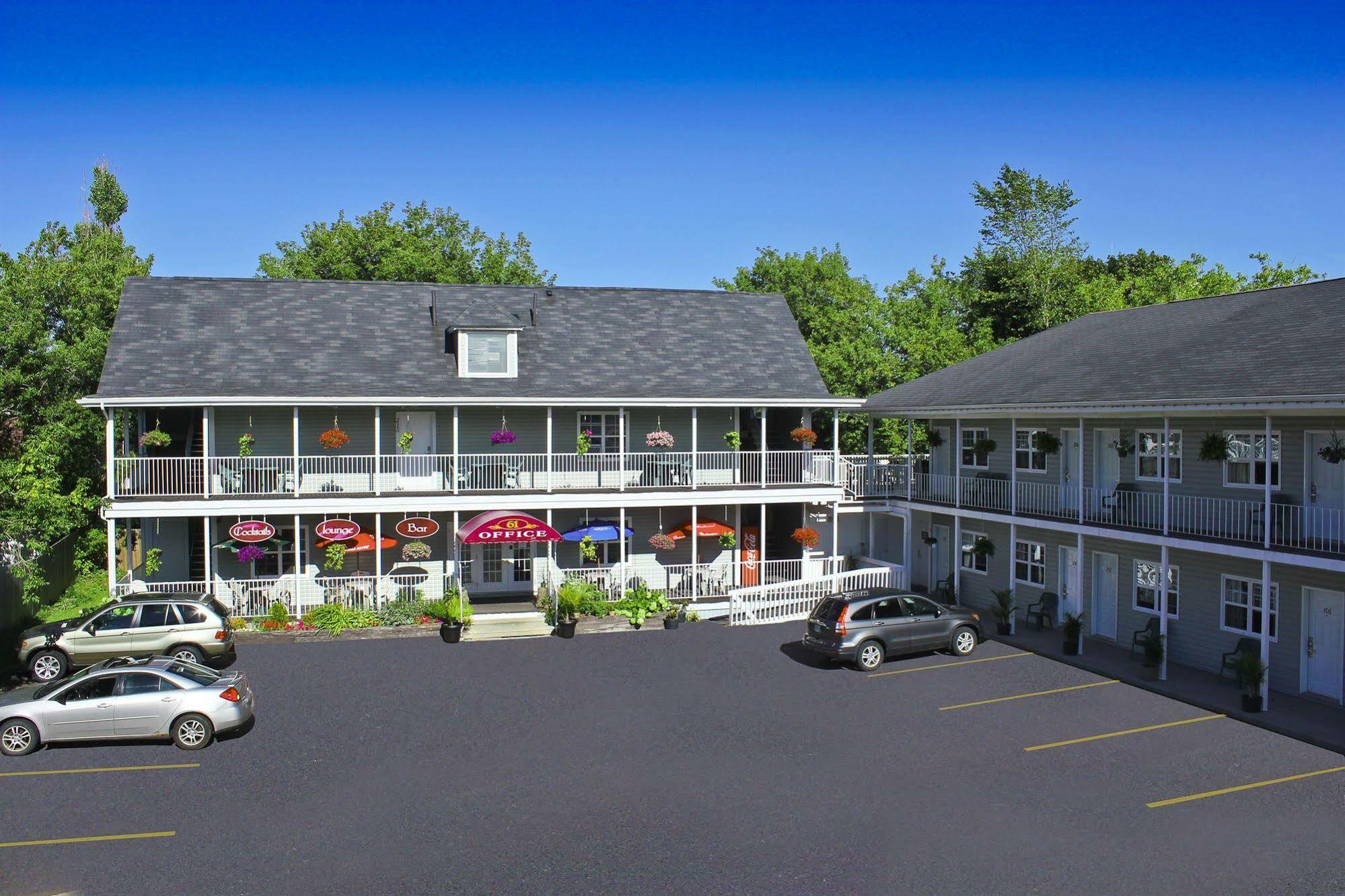 Midtown Motel & Suites Moncton Dış mekan fotoğraf