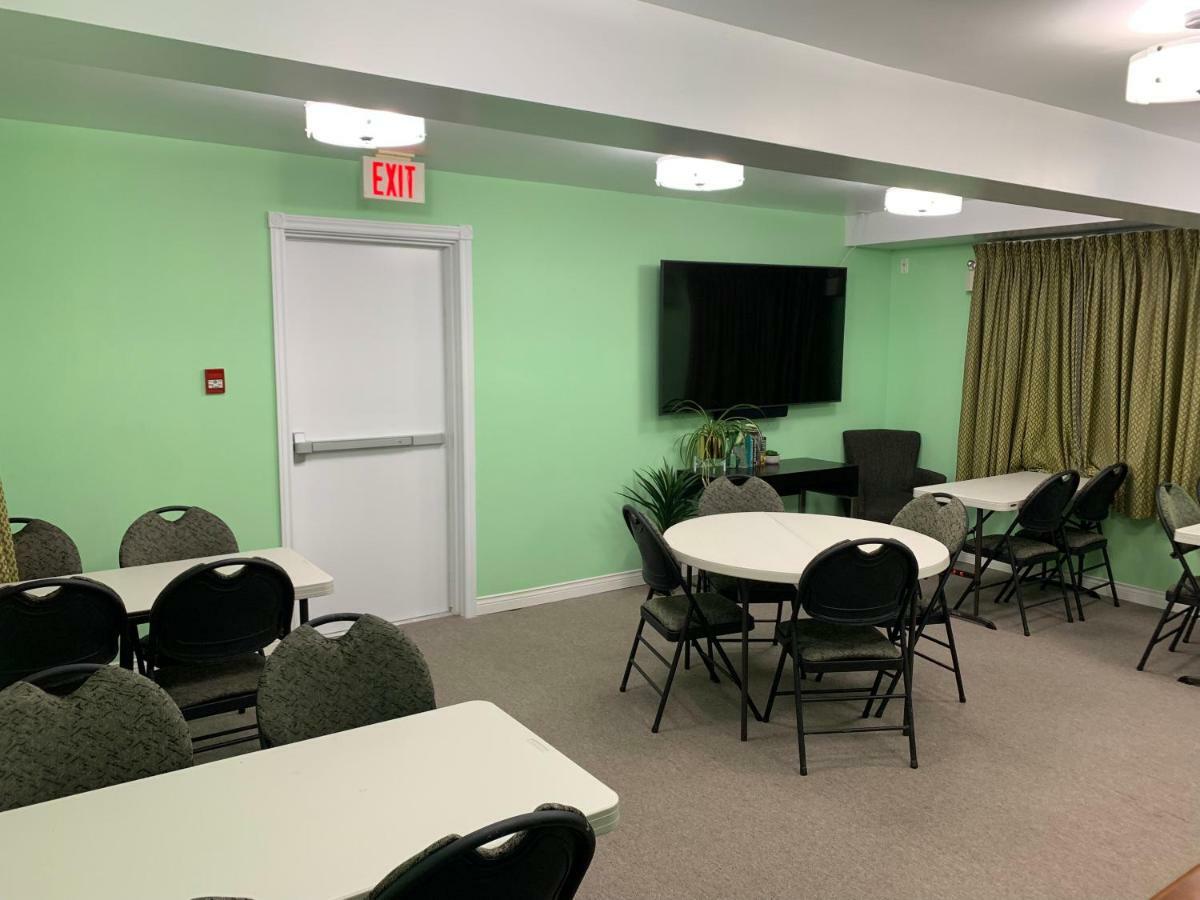Midtown Motel & Suites Moncton Dış mekan fotoğraf